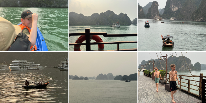 Het water is kalm met rotsen op de achtergrond