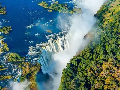 Victoria Falls in Zambia van bovenaf gezien