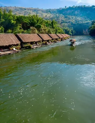 River Kwai Jungle Rafts op de rivier de Kwai